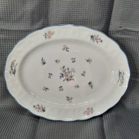 Vintage Royal‎ Doulton Lincoln Pattern TC1146 13" Oval Serving Platter 1983 - Picture 1 of 7
